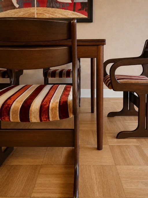 Vintage Deense eethoek van Farstrup – Wengéhout | Uitschuifbare tafel + 6 stoelen | jaren 60