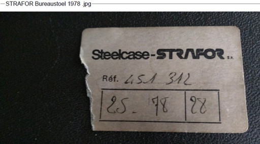 STRAFOR OFFICE CHAIR - week 25-1978 no. 28