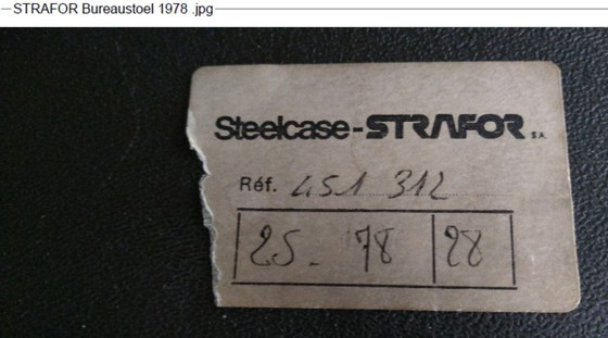 Image 1 of STRAFOR OFFICE CHAIR - week 25-1978 no. 28