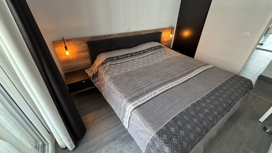 Image 1 of High-quality bedroom set (bed + large wardrobe) – from Loft Interieur Roosdaal (5 years old)