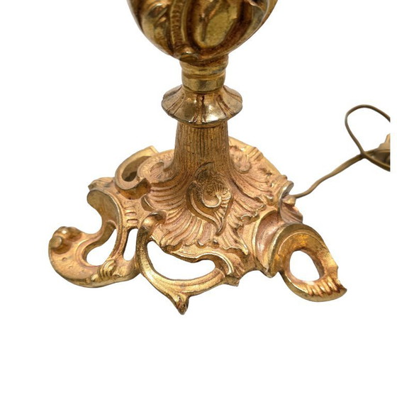 Image 1 of Lámpara de mesa dorada de estilo rococó