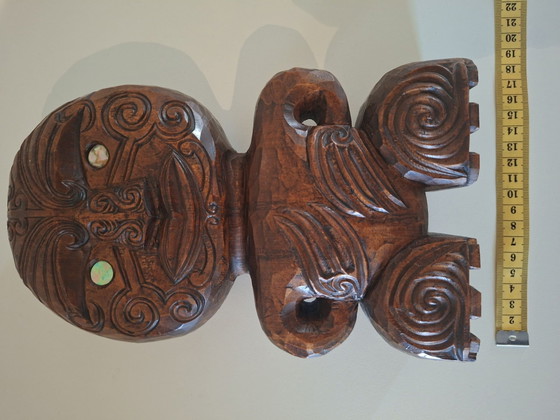Unique Hand-Carved Māori Tekoteko Sculpture, Signed by Ropata (, Wood, Other, Brown (photo 5 of 13)
