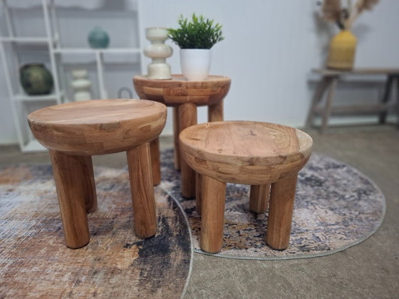 Image 1 of Set di 3 tavolini da caffè in legno massello di acacia, nuovi