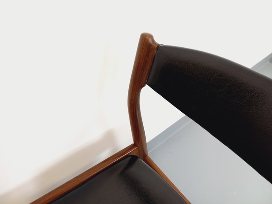Image 1 of Pair of Vintage Scandinavian Teak and Skai Chairs from the 50s and 60s