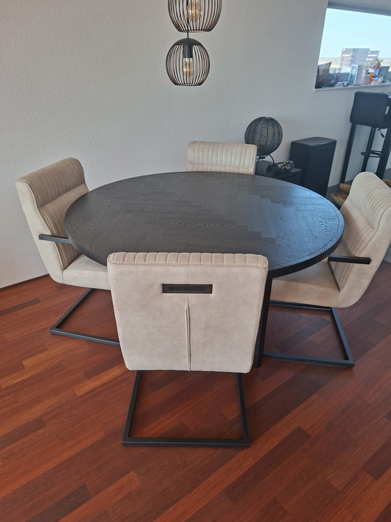 Image 1 of Round dining table with 4 chairs
