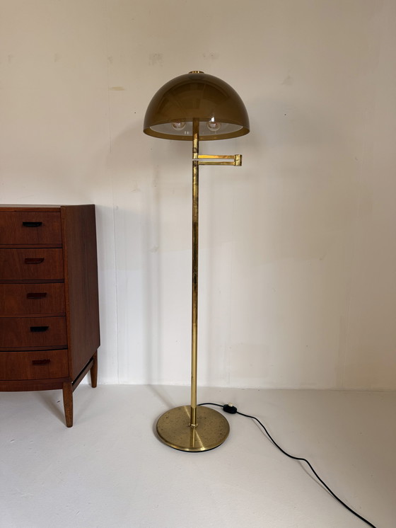 Image 1 of Lampada da terra a fungo in ottone vintage, Swisslamps anni '70