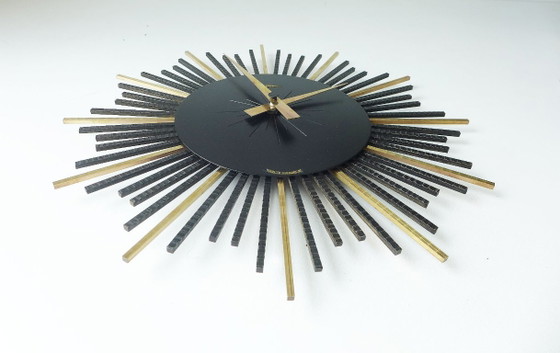 Vintage wandklok Richter Electric Duitsland, brutalistische stervormige klok uit de jaren 60 en 70. – Klokken (photo 7 of 8)