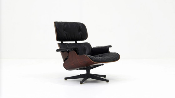 Image 1 of Vintage Eames Lounge Chair Rosewood, 1960's