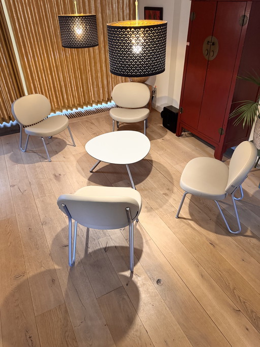 Ensemble luxueux de 4 chaises Sitland et table