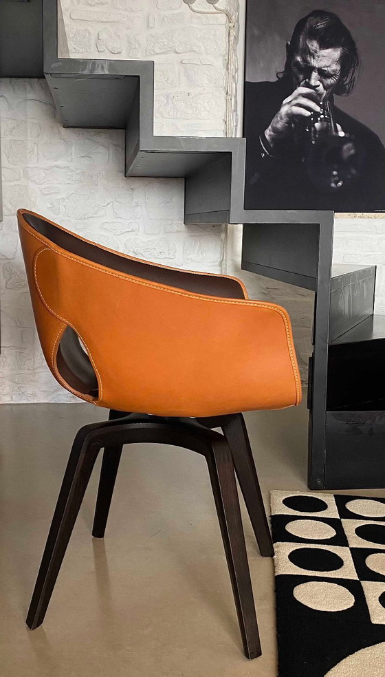 POLTRONA FRAU POLTRONCINA GINGER – Sedie girevoli, Leather, Wood (photo 21 of 36)