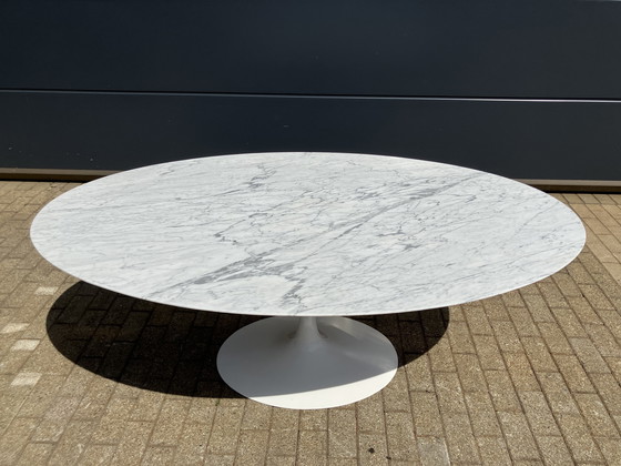 Image 1 of Tavolo ovale Knoll Tulip originale e 6 sedie Knoll Tulip in ottime condizioni!