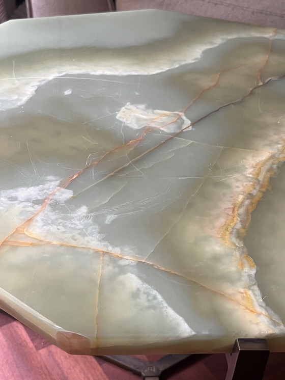 Image 1 of Mesas Ghyczy Onyx