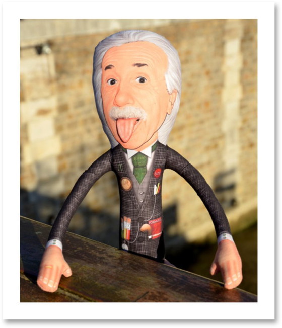 Image 1 of Sculpture scientifique d'Albert Einstein | Poupée d'art design | Objet de décoration intellectuel