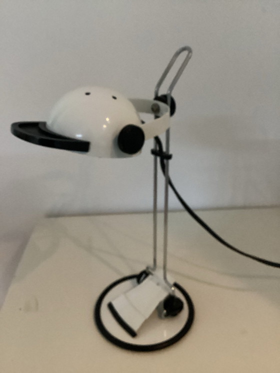 Vintage postmodern desk lamp & wall lamp - Helmet design 80s/90s., Metal, Plastic, Black (photo 4 of 5)