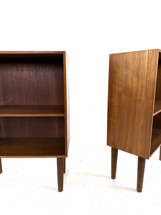 Image 1 of Set van 2 vintage Deense boekenkasten/nachtkastjes ‘60