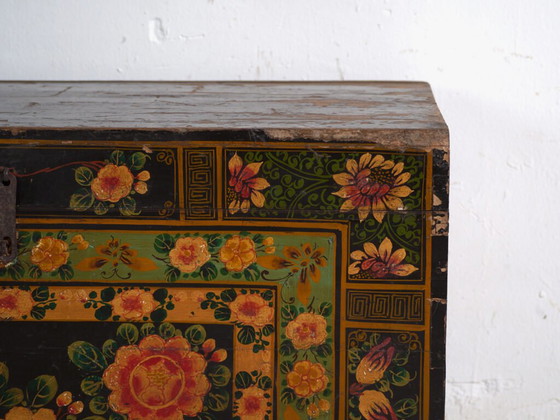 Baúl antiguo pintado en madera de pino – China, circa 1900 – Armarios de almacenamiento, Iron (photo 36 of 40)