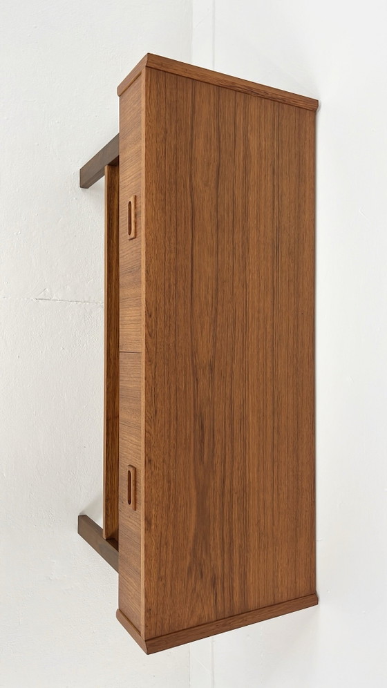Credenza vintage svedese in impiallacciatura di teak – Credenze, Mid Century Modern (photo 8 of 9)