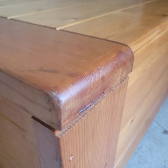 Image 1 of Coffre Sélection bench by Charlotte Perriand for Les Arcs