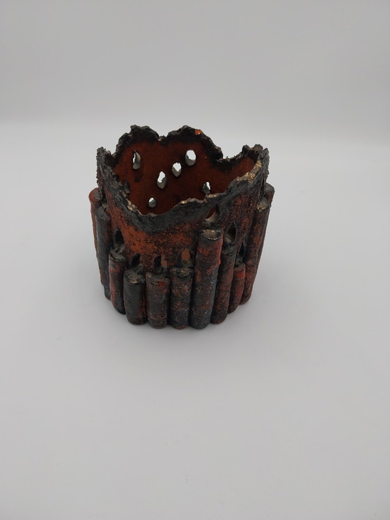 Image 1 of 1 x ceramic brutalist card holder for pillar candle 18 x 18cm