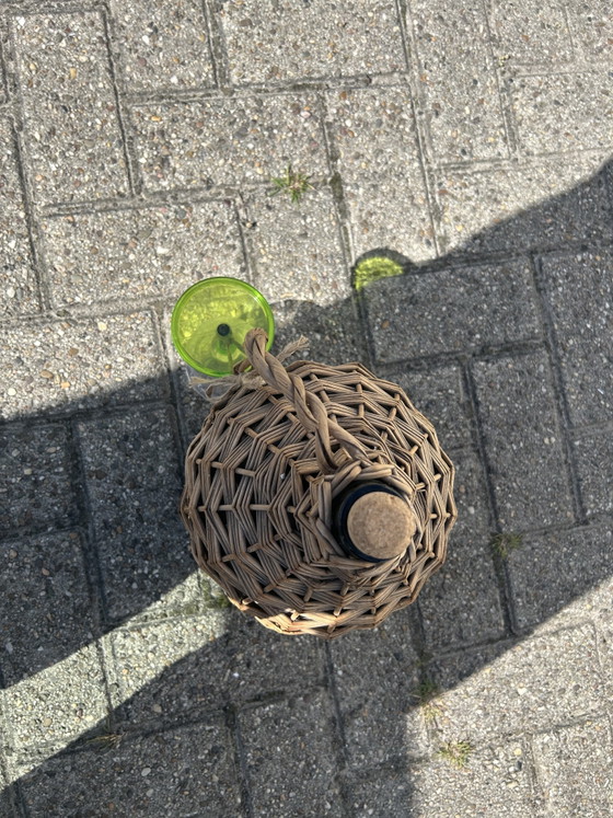 Vintage Rieten Fles Met Kurk - Decoratieve Karaf – Cadeaus, Rattan (photo 3 of 5)