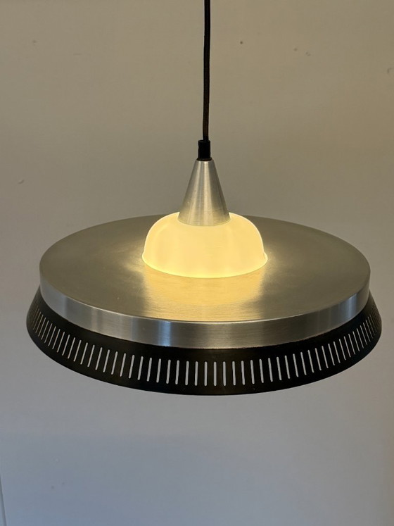 Bent Karlby Pendant lamp for LYFA – Denmark, 1960s – Glass, Metal (photo 6 of 10)