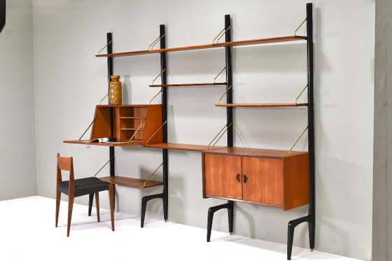 Louis Van Teeffelen Wandregal aus Teak und Messing für WEBE, Niederlande – um 1950 – Wandschrank, Wood (photo 6 of 10)