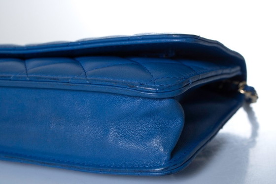 Portafoglio Chanel con catena, colore blu. – Borse a spalla, Lambskin (photo 11 of 12)