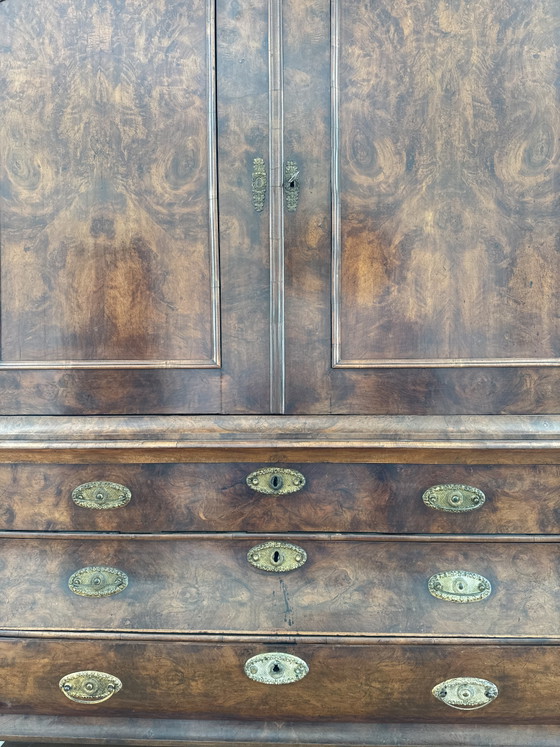 Oud Hollands Kabinet in Lodewijk XV Stijl / Bombée Kabinet – Kasten, Wood, Brass (photo 8 of 9)
