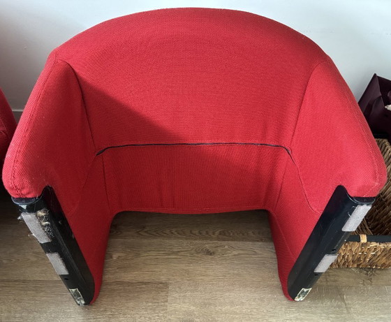 Image 1 of 2 Artifort Ben Chairs