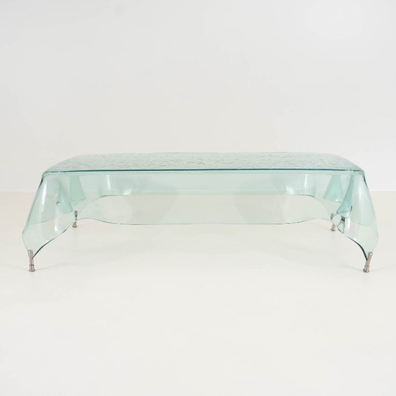 Image 1 of Table basse en cristal « Mouchoir »