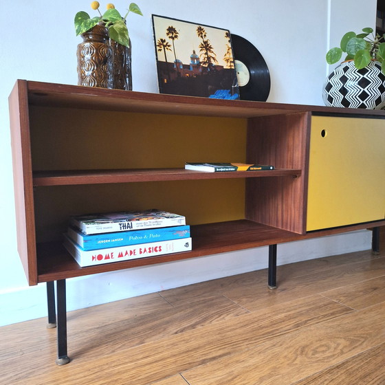 Image 1 of vintage dressoir