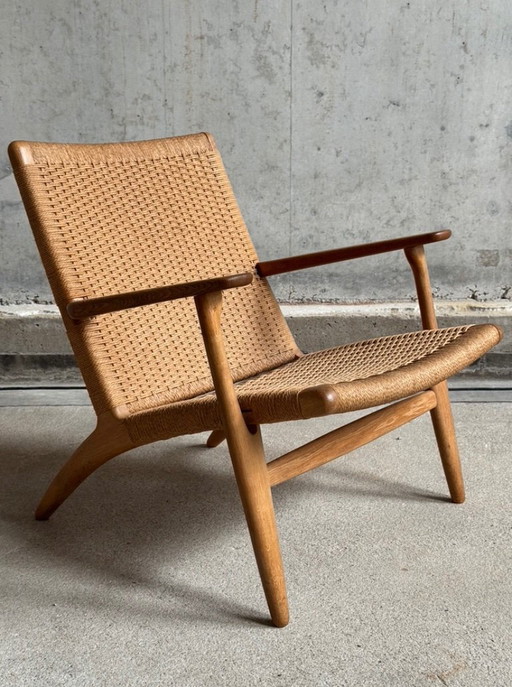 Vroege editie CH25 Hans J Wegner voor Carl Hansen & Son
