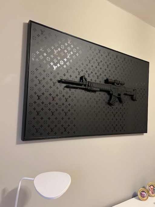 Daluxe Art - 1999 - Louis Vuitton Black Gun - XL