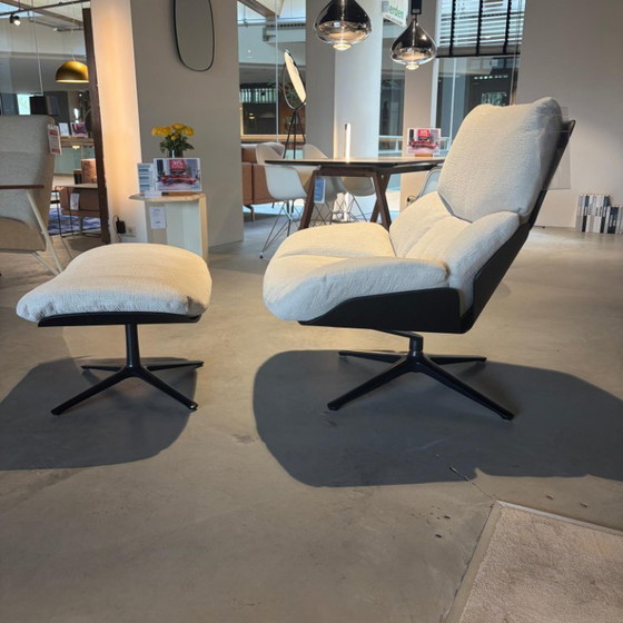 Cor Shrimp Sillón giratorio con puf, Sillones, Metal, Textil, Negro (foto 3 de 5)