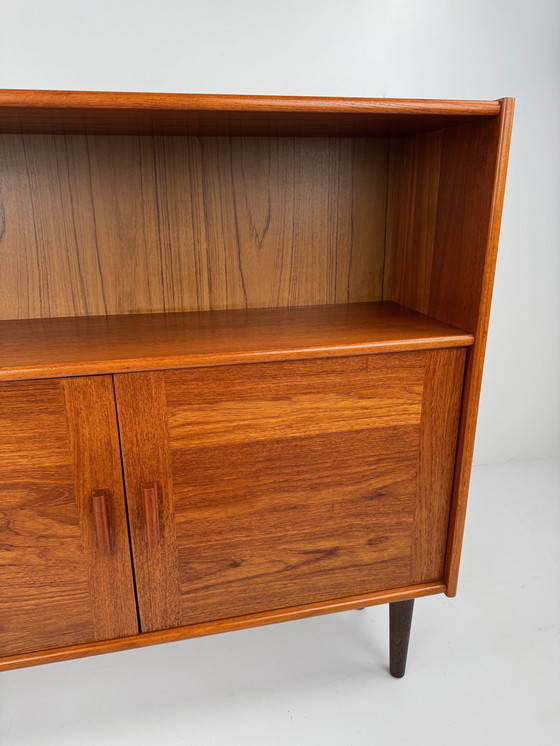 Image 1 of Libreria/mobile bar in teak danese: eleganza compatta di metà secolo