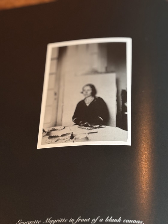 Image 1 of Magritte – Montreal Museum (1996) | Museum edition