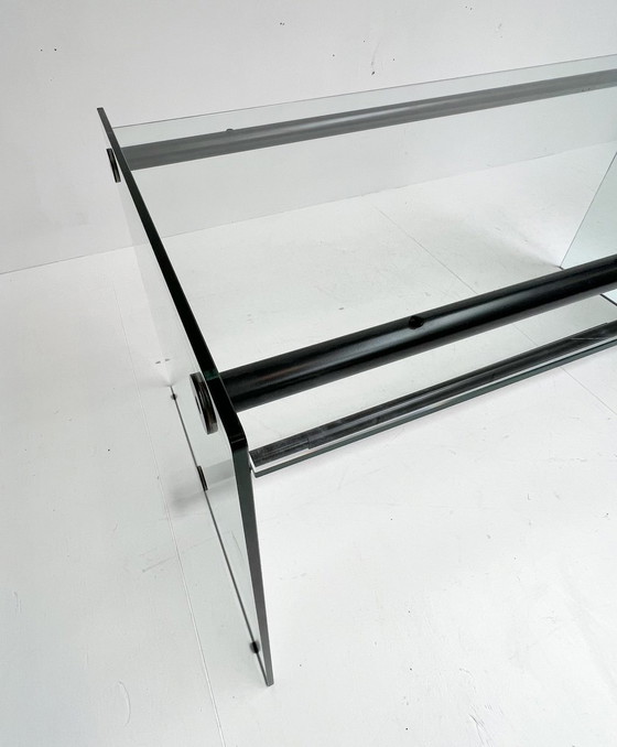 Image 1 of Scrivania in vetro di design larga 152 cm, anni &#39;80