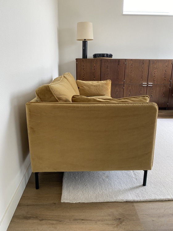 Image 1 of Polspotten PPno.2 Divano + Pouf Edizione Speciale – Velluto Ocra