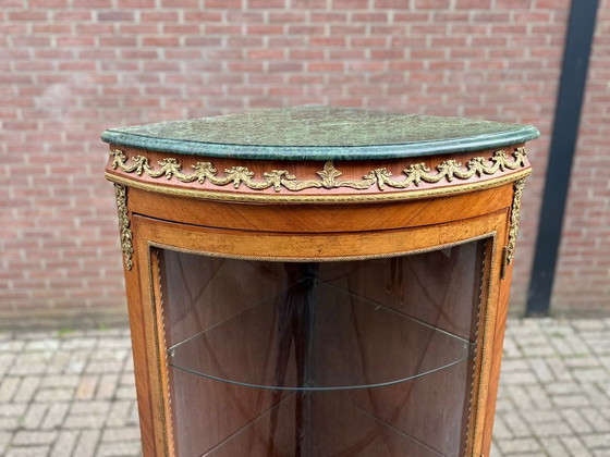 Image 1 of Meuble d'angle de style Louis XV en marbre Verde Alpi