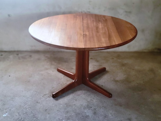Mesa de comedor danesa extensible de teca maciza 1960, Mesas de comedor, Madera, Marrón (foto 8 de 10)