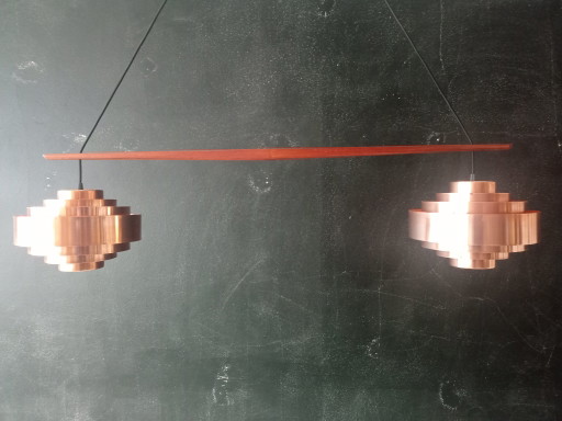 Lampada a sospensione Ultra disegnata da Jo Hammerborg per Fog & Morup – Fog & Mørup, kroonluchters, Copper