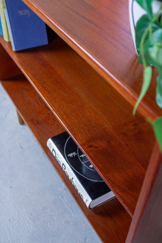 Image 1 of Vintage teakhouten boekenkast, ladekast, dressoir, Borge Mogensen Deens