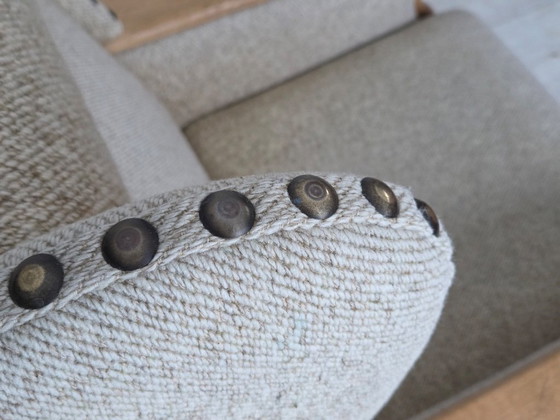 Image 1 of Deense fauteuil met hoge rugleuning uit de jaren 70, bekleed met meubelwol en gemaakt van massief eikenhout.