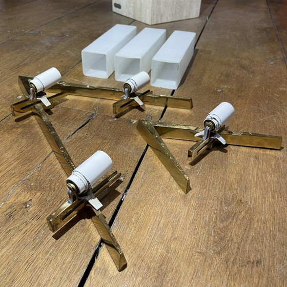 Hollywood Regency Asymmetrische Wandleuchten aus Bronze und Opalglas von Maison Arlus, 1970er Jahre, 2er Set (photo 11 of 13)