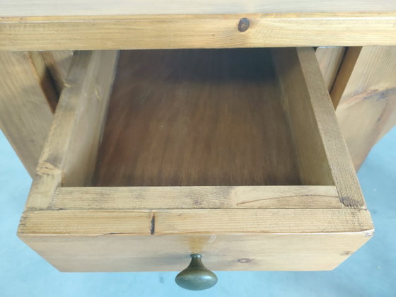 Vintage set robuust grenen houten lampentafels bijzettafels koffietafels (evt Nachtkastjes) – Wood (photo 12 of 15)
