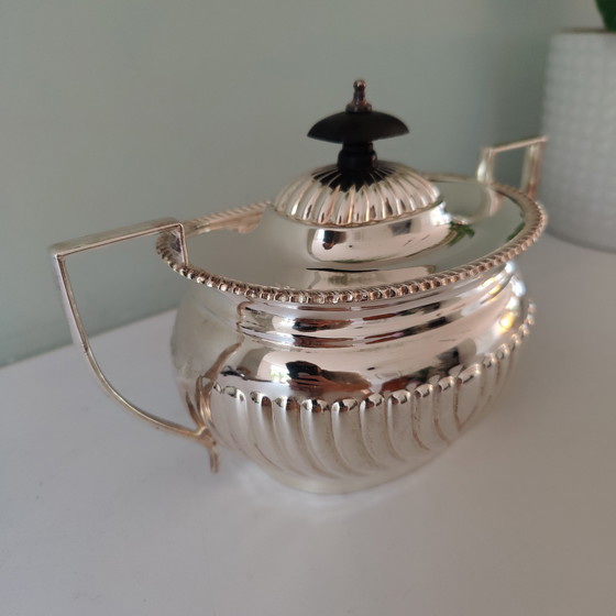 Image 1 of Sucrier et pot à lait en argent anglais – E.P.N.S. A.1. Fabriqué en Angleterre (vers 1900-1950)