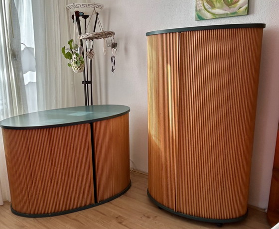 Image 1 of Set ovaler Novita-Schränke