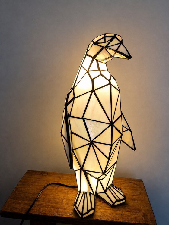 Beautiful Tiffany lamp, brand ARTE DAL MUNDO. – Arte dallas mundo, Table lamps, Glass (photo 3 of 12)