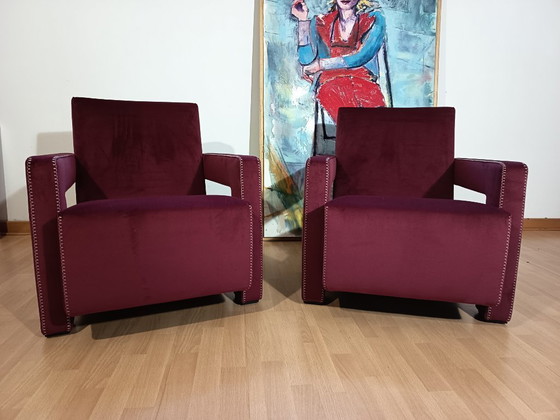 Image 1 of CASSINA 2X Poltrone 637 UTRECHT  (NUOVE MAI USATE) in Velluto 13L Ortigia/Plum con Cuciture in filo Naturale a punta Cavallo