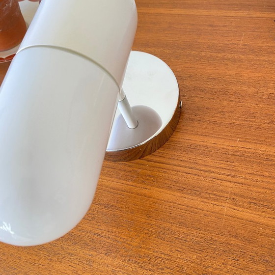 Image 1 of Applique tubolare in vetro bianco e acciaio inossidabile degli anni '80